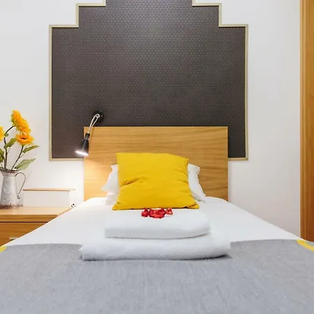 The Colony Bed & Breakfast 3*